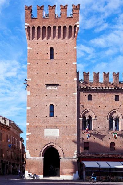 Древняя ратуша в Ферраре, Италия — стоковое фото