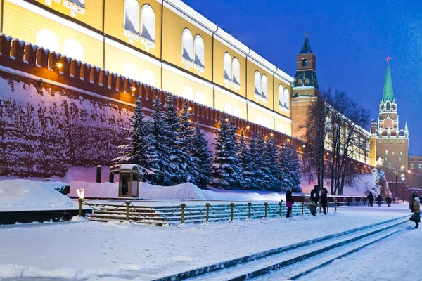 Meçhul asker yeni kremlin duvarı, Moskova'nın mezarı — Stok fotoğraf