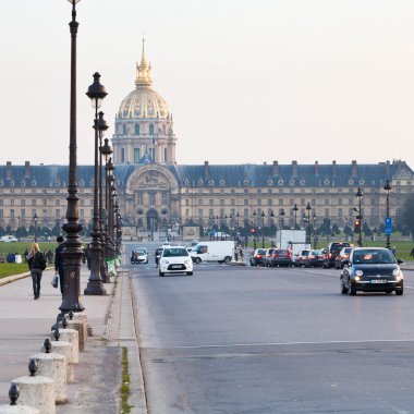 Avenue du marechal-gallieni Paris