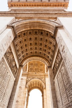 Paris'teki zafer takı iç cephe