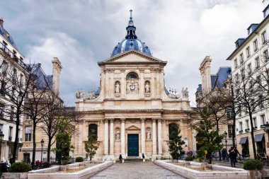 Paris'te Sorbonne Meydanı
