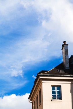 paris binası