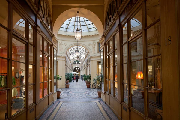 Galerie Vivienne - passage in Paris — Stock Photo, Image