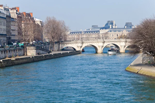 Panorama mit pont neuf in paris — Stockfoto