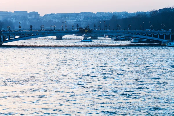 Vista di Pont Alexandre III a Parigi — Foto Stock