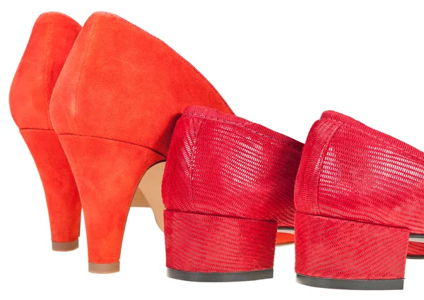 Dos pares de tacos de zapatos rojos para mujer — Foto de Stock