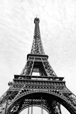 Paris 'teki Eyfel Kulesi