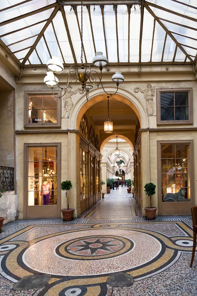 Galerie Vivienne - passage in Paris — Stock Photo, Image