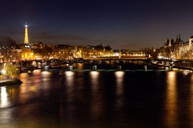 Geceleri Paris Pont des arts