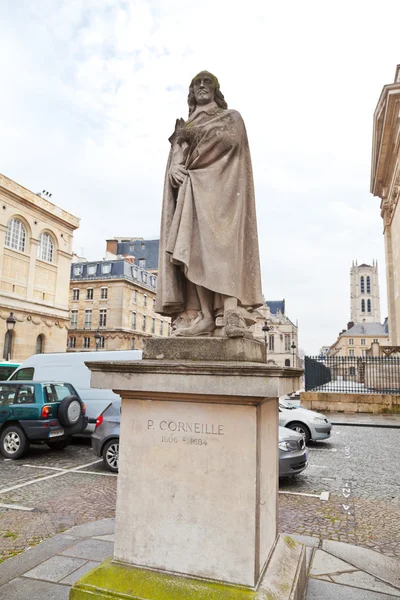 Staty av pierre corneille i paris — Stockfoto