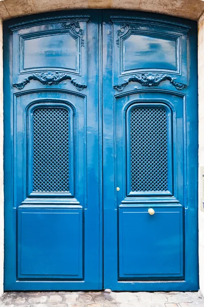 Porte en bois bleu français — Photo