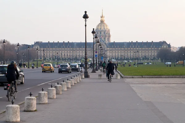 Avenue to Hotel des Invalides in Paris — Stock Photo, Image