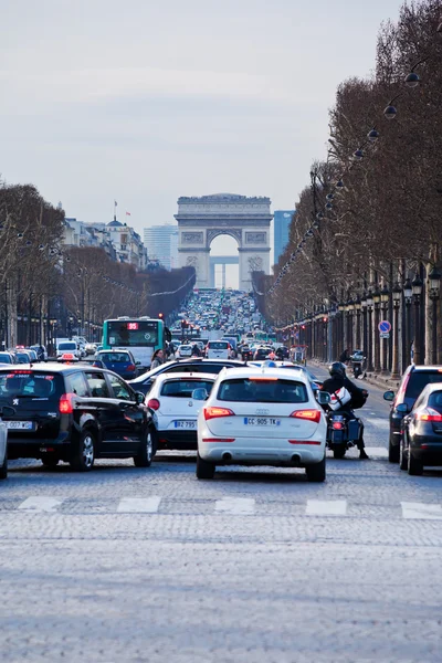 Avenue des champs Elysées in Parijs — Stockfoto