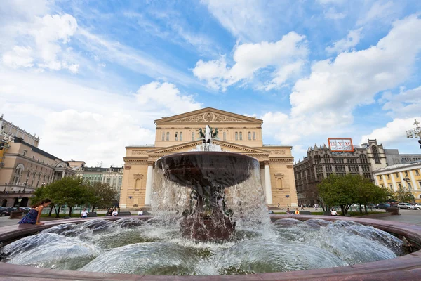 Fontana e Teatro Bolshoi di Mosca — Foto Stock