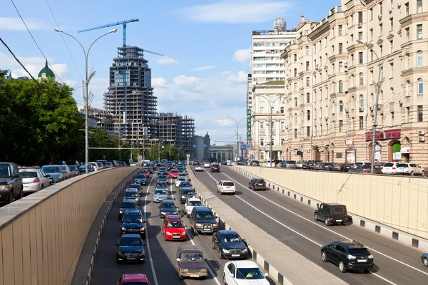 Rue périphérique de jardin près de la place Triomphe à Moscou — Photo