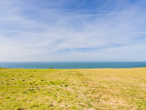 Pohled na kanálu La Manche v slunečné odpoledne — Stock fotografie