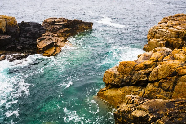 布里坦在英吉利海峡海岸峭壁 — 图库照片