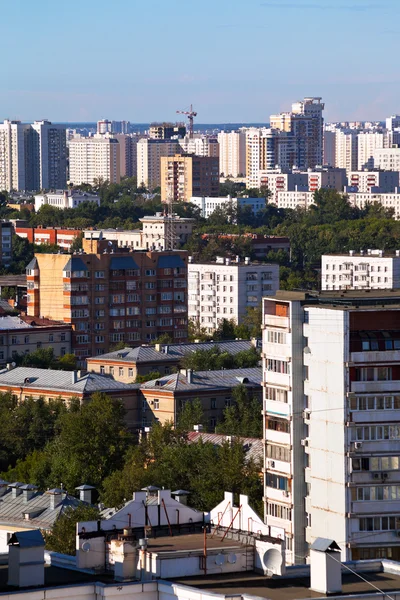 Residential houses in city — Stock Photo, Image