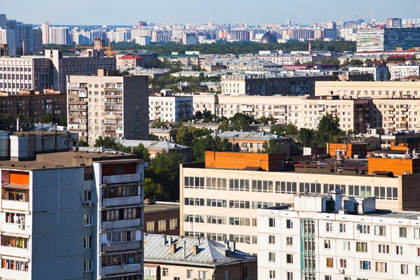 在莫斯科的城市住宅小区 — 图库照片