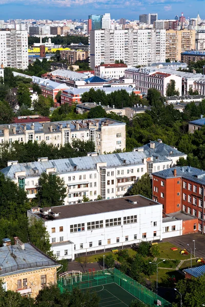 モスクワでの住宅のブロックのビューの上 — ストック写真