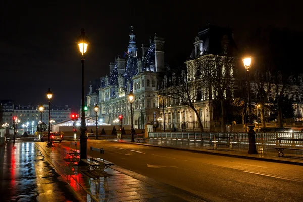 City Hall in Paris at night — Stock Photo, Image