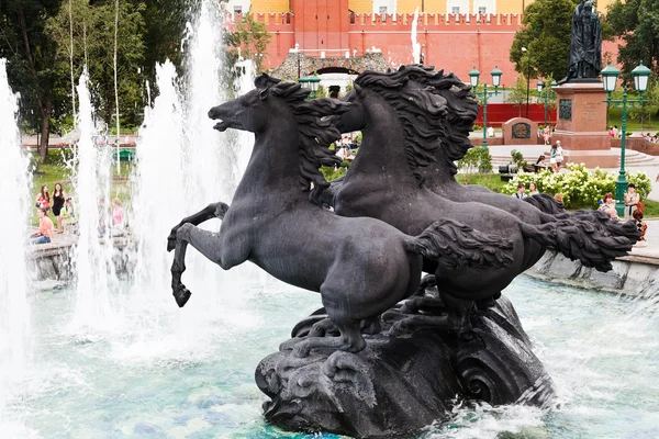 Fountain in alexander garden, Moscow — Stock Photo, Image
