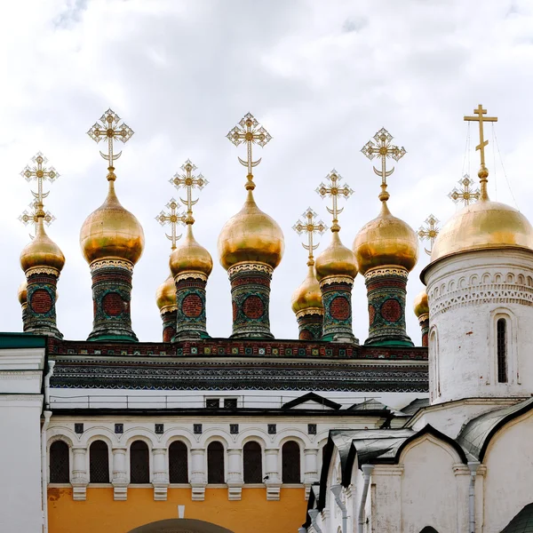 Chuches van terem paleis in Moskou — Stockfoto