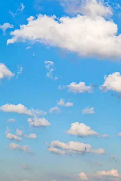 White clouds in blue sky in summer day — Stock Photo, Image