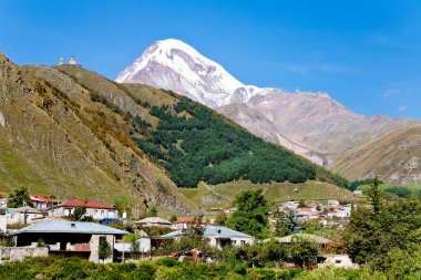 kasaba kazbegi ve Gürcistan kazbek Dağı