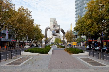 heykel berlin ile tauentzienstrasse görünümünü