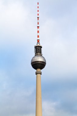 Berlin Fernsehturm tv Kulesi