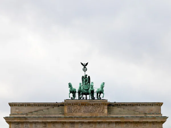 Quadriga in bronzo sulla porta di Brandeburgo — Foto Stock