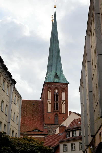 Nikolaikirche kaupungissa Berliini — kuvapankkivalokuva