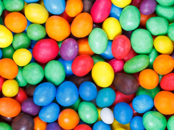 Caramelle al cioccolato multicolore dragees — Foto Stock