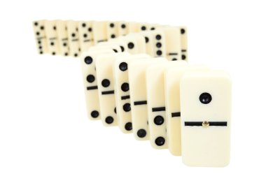 izole Domino üzerinden dolambaçlı satır