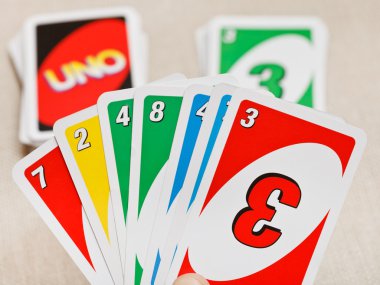 Uno kartı oyun paketi el
