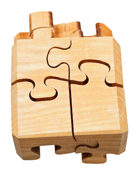Трехмерная деревянная механическая головоломка — стоковое фото