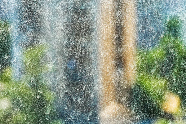 Hintergrund aus schmutzigem Fensterglas eines städtischen Hauses — Stockfoto