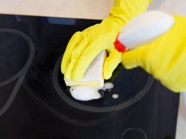 vitroceramic yıkama süngeri tarafından soba