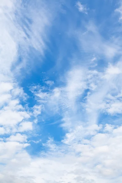 Cirrus and cumuli white clouds — Stock Photo, Image