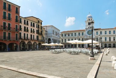 piazza dei signori, padua sokak restaurant