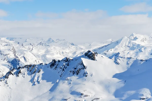 Skiing tracks on mountain slopes in Paradiski region — Stock Photo, Image