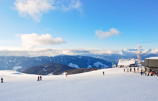 Skisport in val gardena, Dolomieten, Italië — Stockfoto
