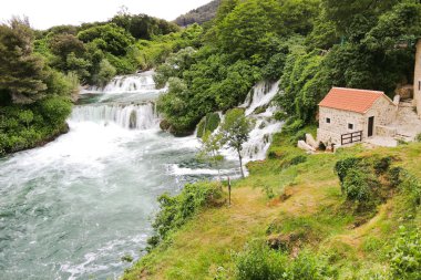 şelaleler Hırvatistan kornati bölgesinde görüntüle