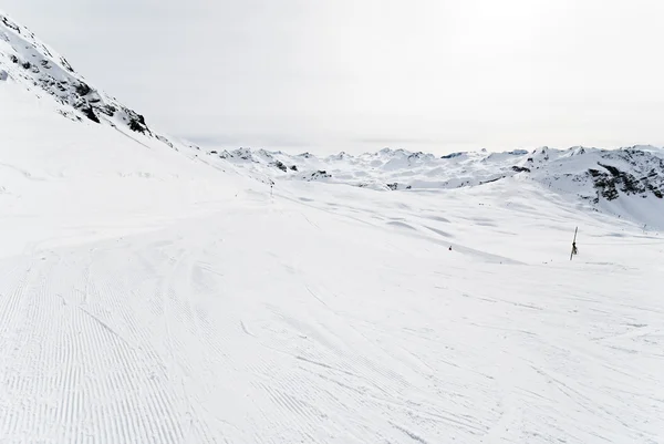 Лыжные трассы в районе Парадиски, Франция — стоковое фото
