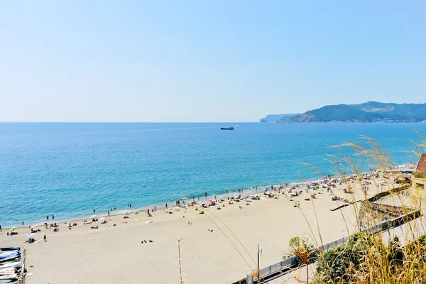 Sand beach on Ligurian sea — Stock Photo, Image