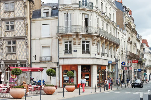 Rue st aubin straat in anges, Frankrijk — Stockfoto
