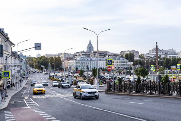 Moscú Rusia Agosto 2021 Vista Plaza Trubnaya Desde Bulevar Rozhdestvensky — Foto de Stock