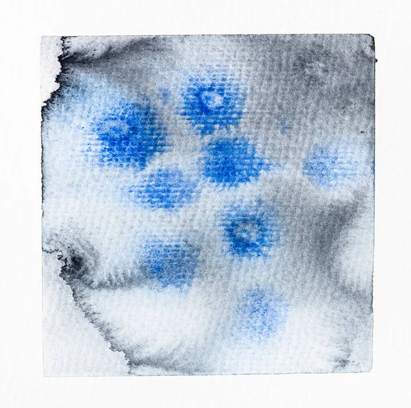 水彩画技术的例子 在纹理白纸上手工绘制灰度的水彩画技术 在湿油漆灰度表面用蓝色水彩画制成的小点 — 图库照片