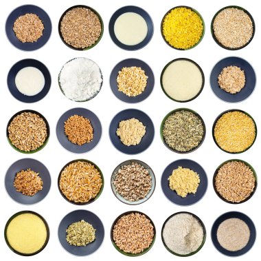 Beyaz arka planda izole edilmiş çeşitli buğday kaselerinde çiğ ve pişirilmiş